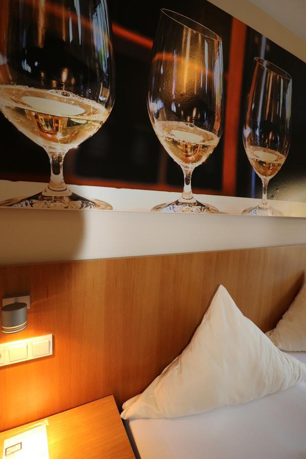 Christiana'S Wein & Art Hotel برنكاستيل كويس المظهر الخارجي الصورة