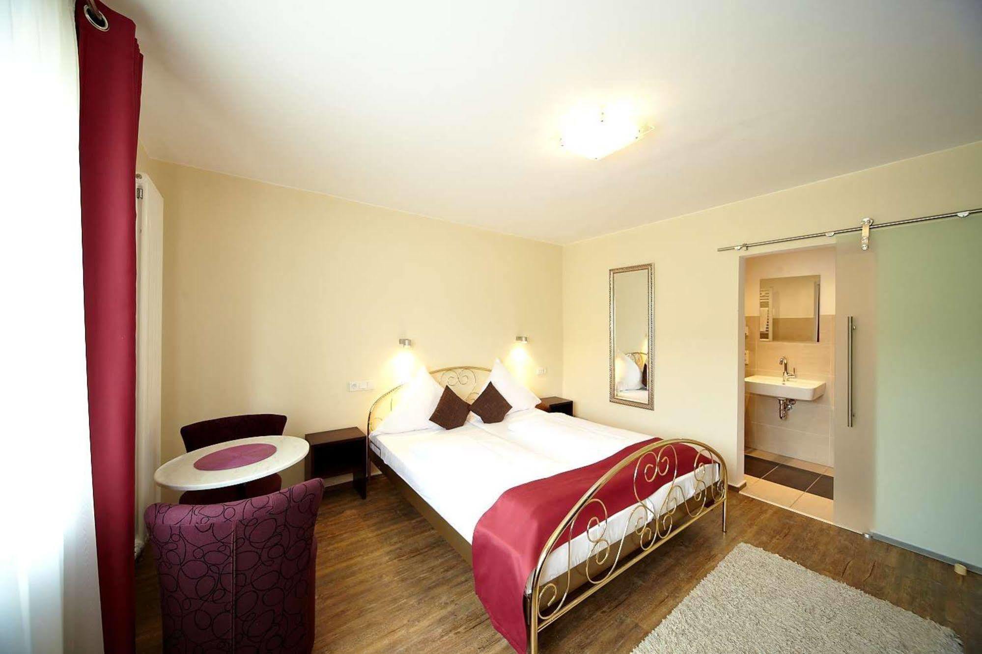 Christiana'S Wein & Art Hotel برنكاستيل كويس المظهر الخارجي الصورة