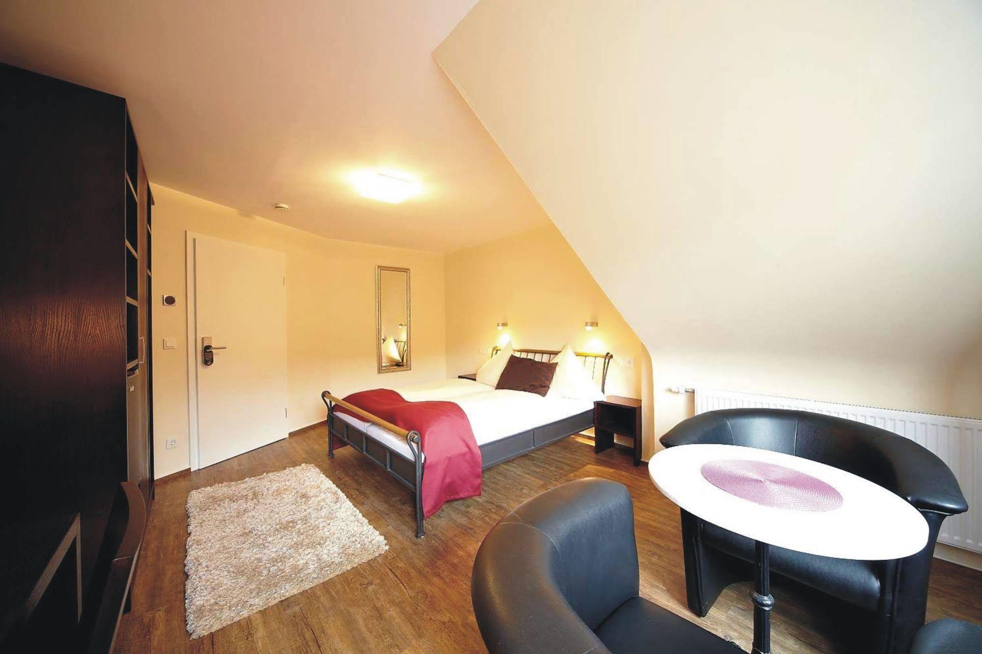 Christiana'S Wein & Art Hotel برنكاستيل كويس المظهر الخارجي الصورة